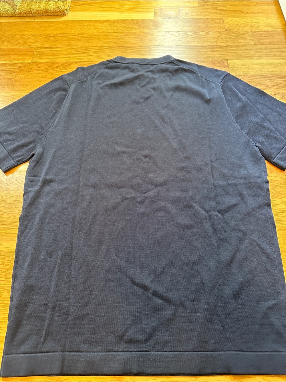 Suitsupply Navy Short-Sleeve Crew Knit sweater NWT size medium - Picture 5 of 9